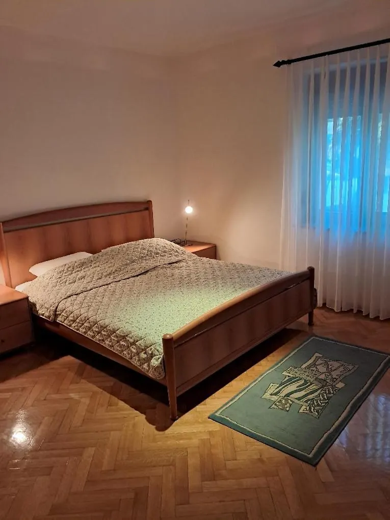 Sara Apartmani Premantura 0*,  Chorvatsko
