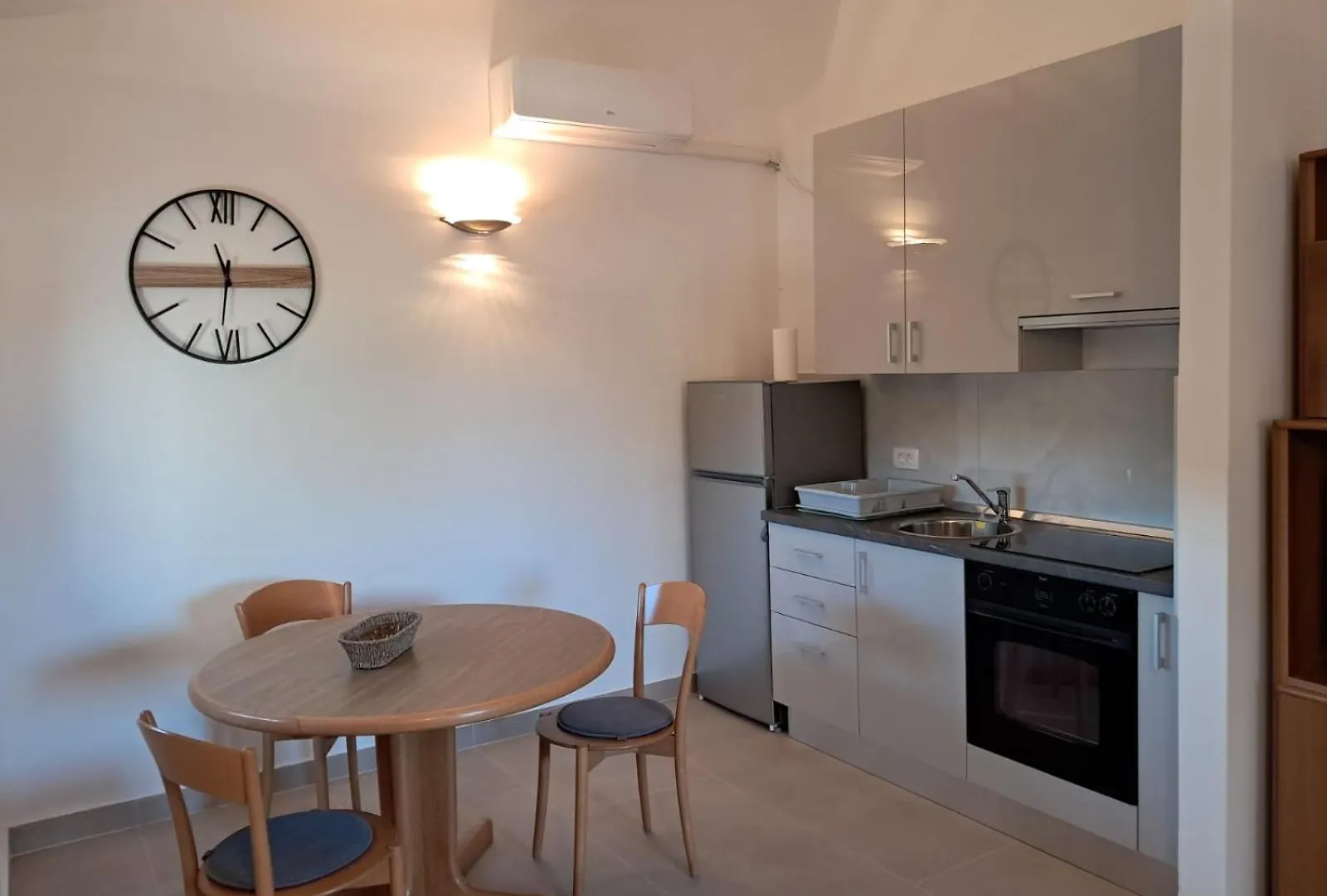 Sara Apartmani Premantura
